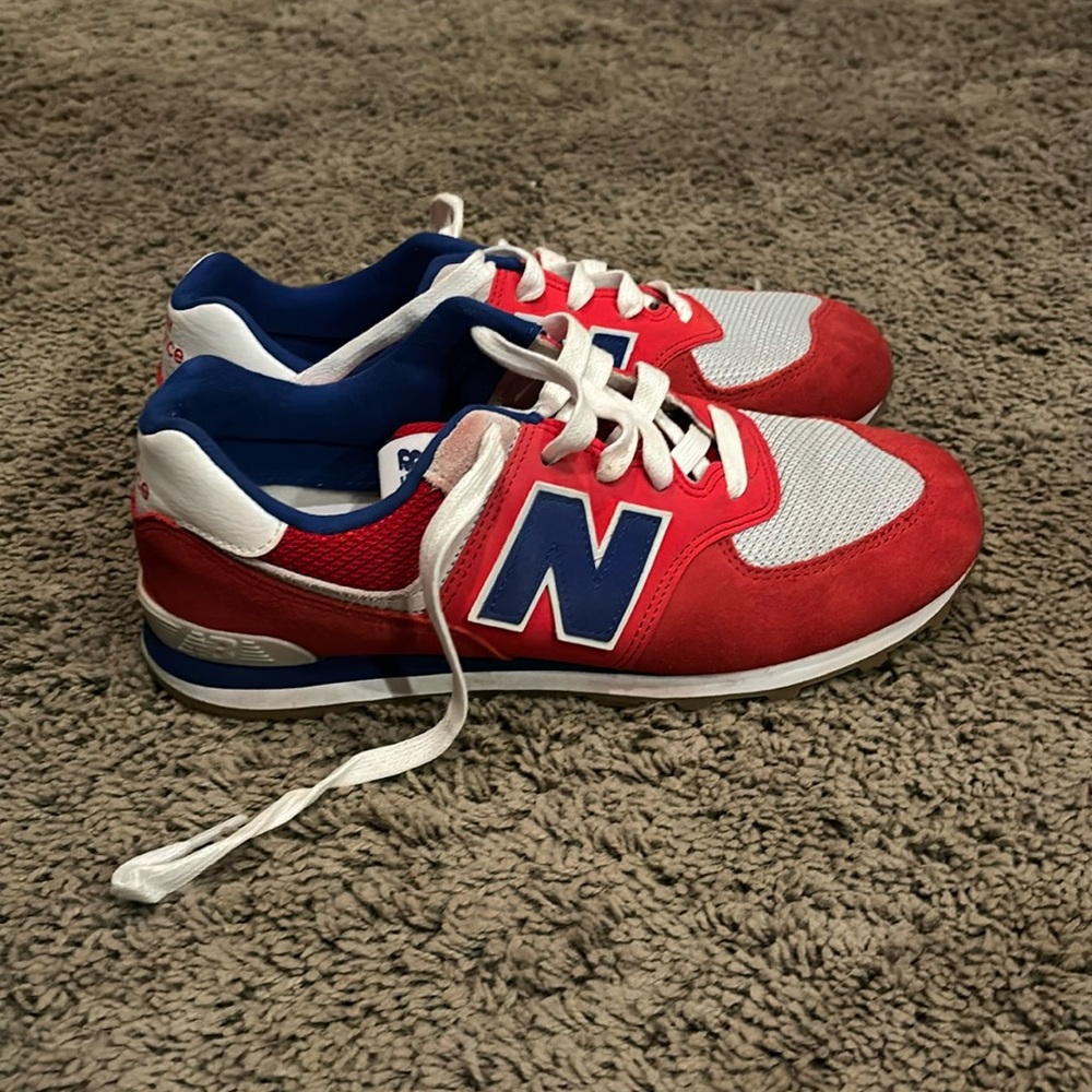 New balance shoes